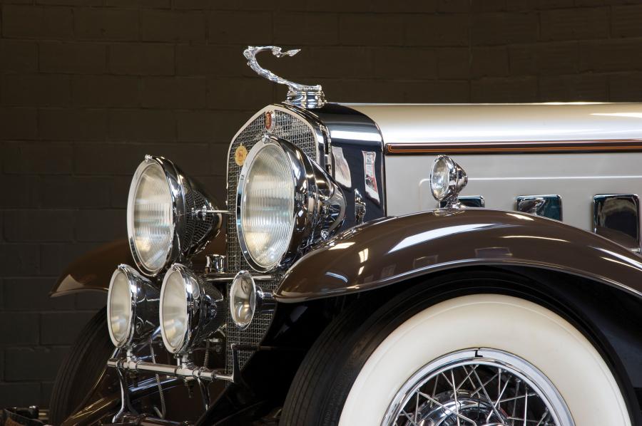  Cadillac V16 Roadster 1931 года  (фото 2 из 6)